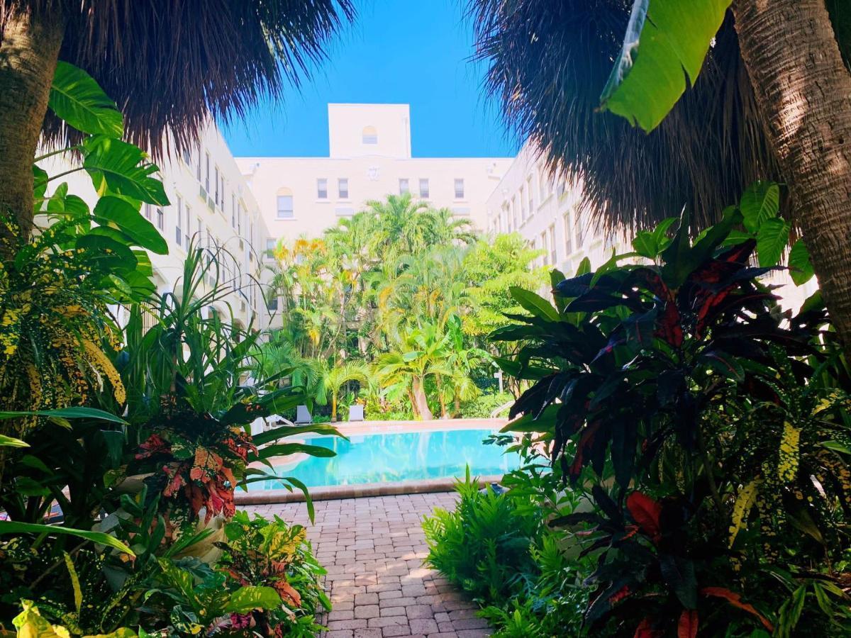 Palm Beach Island Condominiums Eksteriør billede